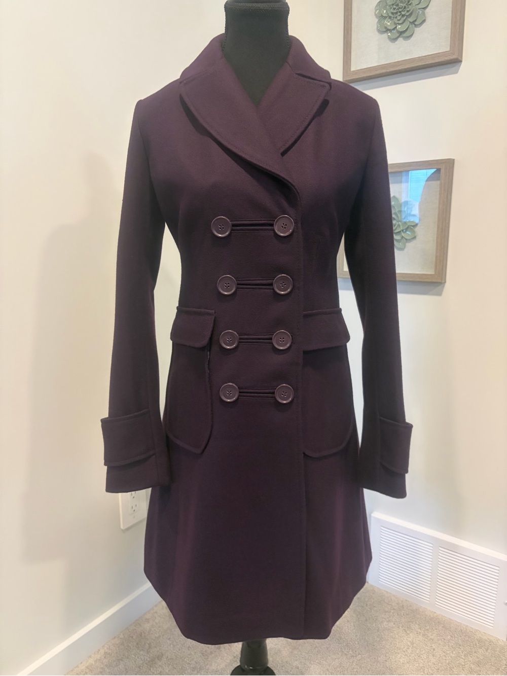 Tommy Hilfiger Women's Double-Breasted Wool Blend Eggplant Purple Pea Coat EUC